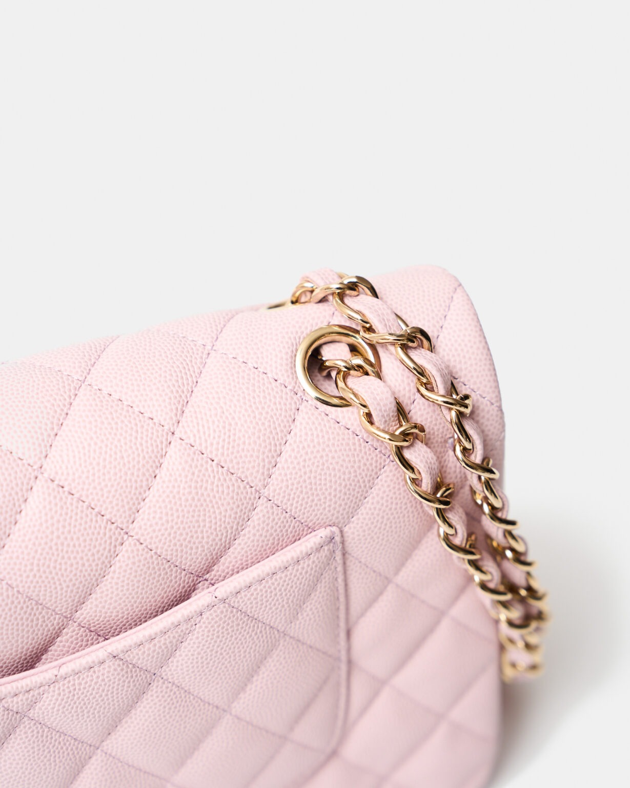 Chanel Classic Double Flap Medium Pink Caviar GHW