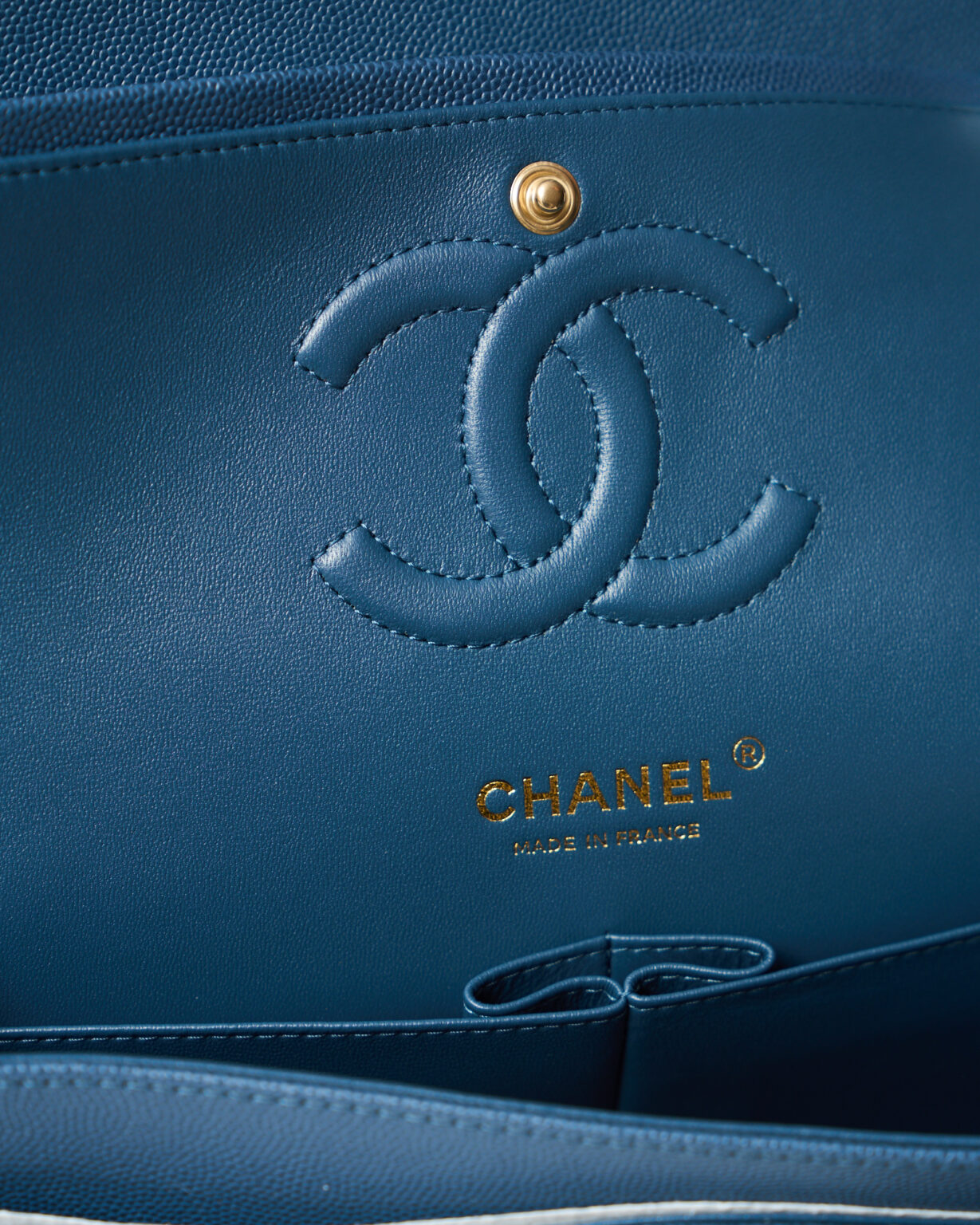 Chanel Classic Double Flap Medium Blue Caviar Gold-Tone Metal