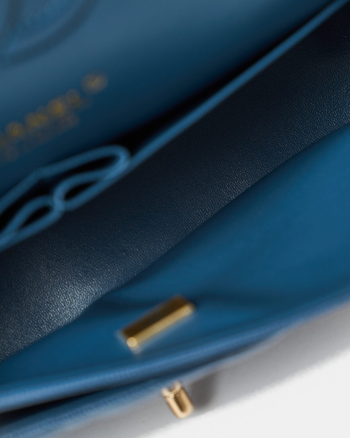 Chanel Classic Double Flap Medium Blue Caviar Gold-Tone Metal