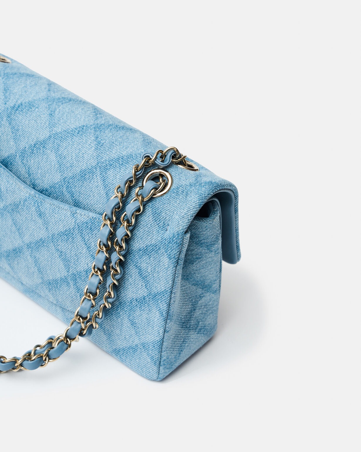 Chanel Classic Double Flap Medium Light Blue Denim GHW