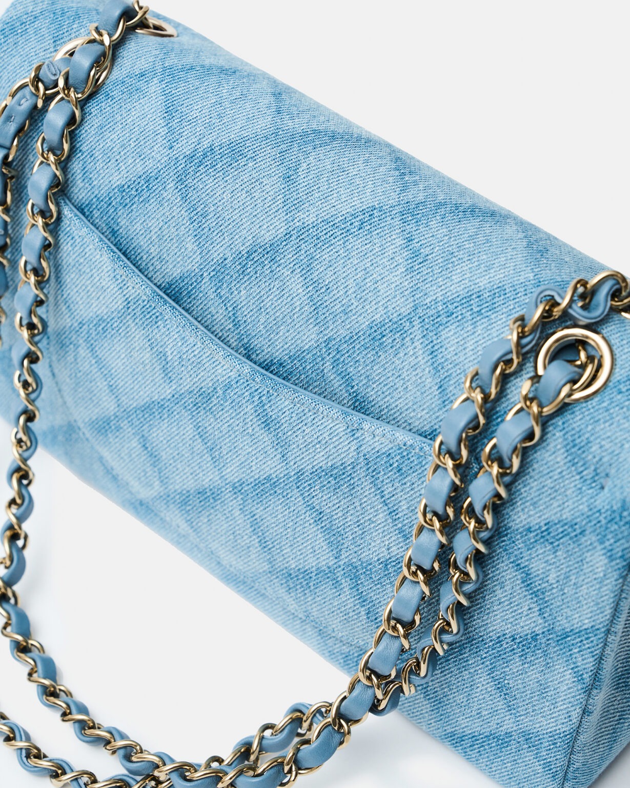 Chanel Classic Double Flap Medium Light Blue Denim GHW