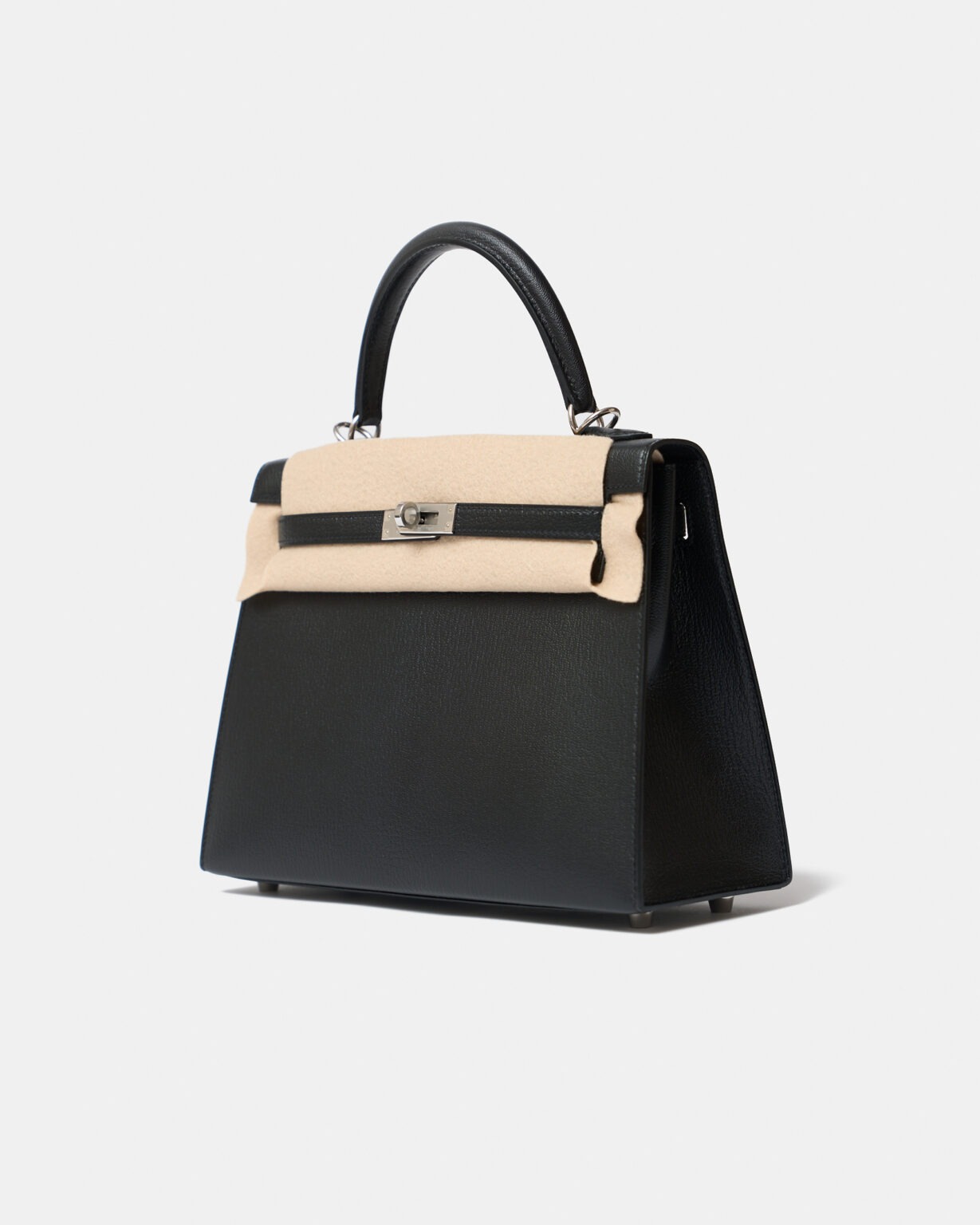Hermès Kelly 25 Black Chevre Mysore PHW