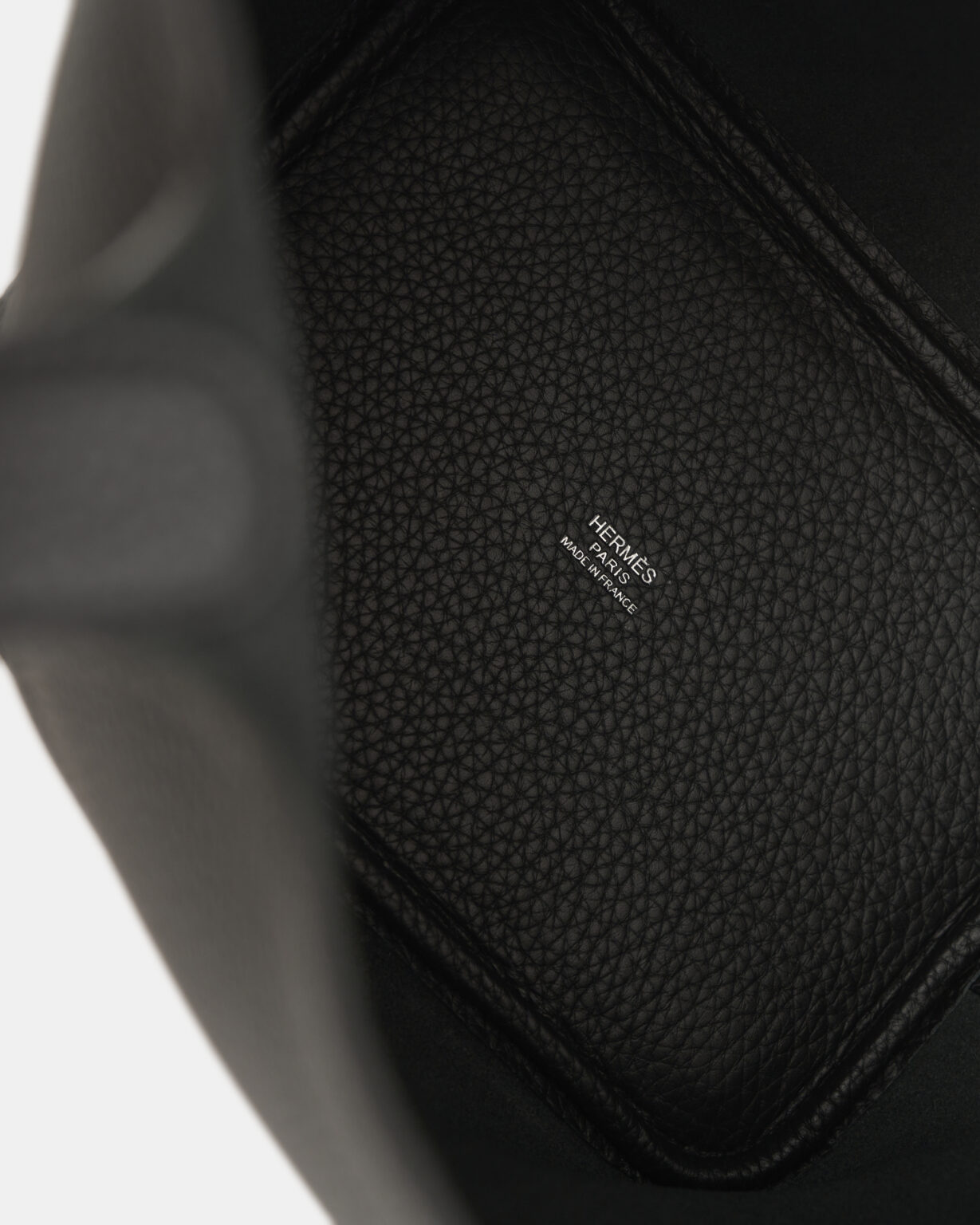 Hermès Picotin 18 Black Clemence PHW