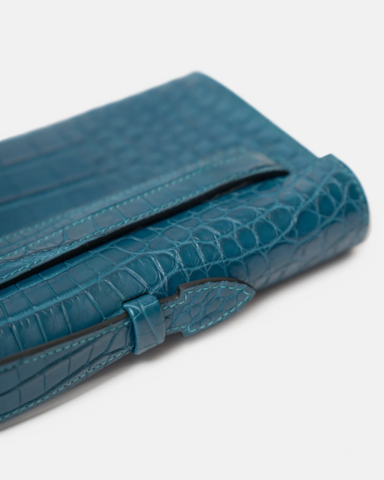 Hermès Bleu Colbert Kelly Cut Croc GHW