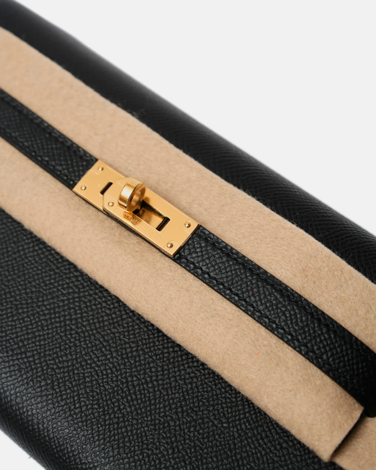 Hermès Kelly Classic Wallet To go Black Epsom GHW