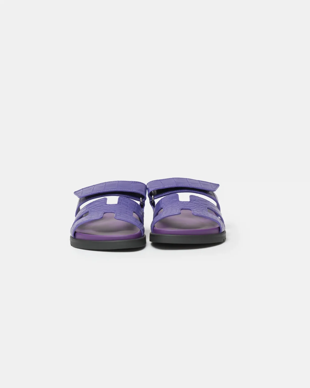 Hermès Chypre Violet Majorette Matte Mississippiensis Alligator Sandals