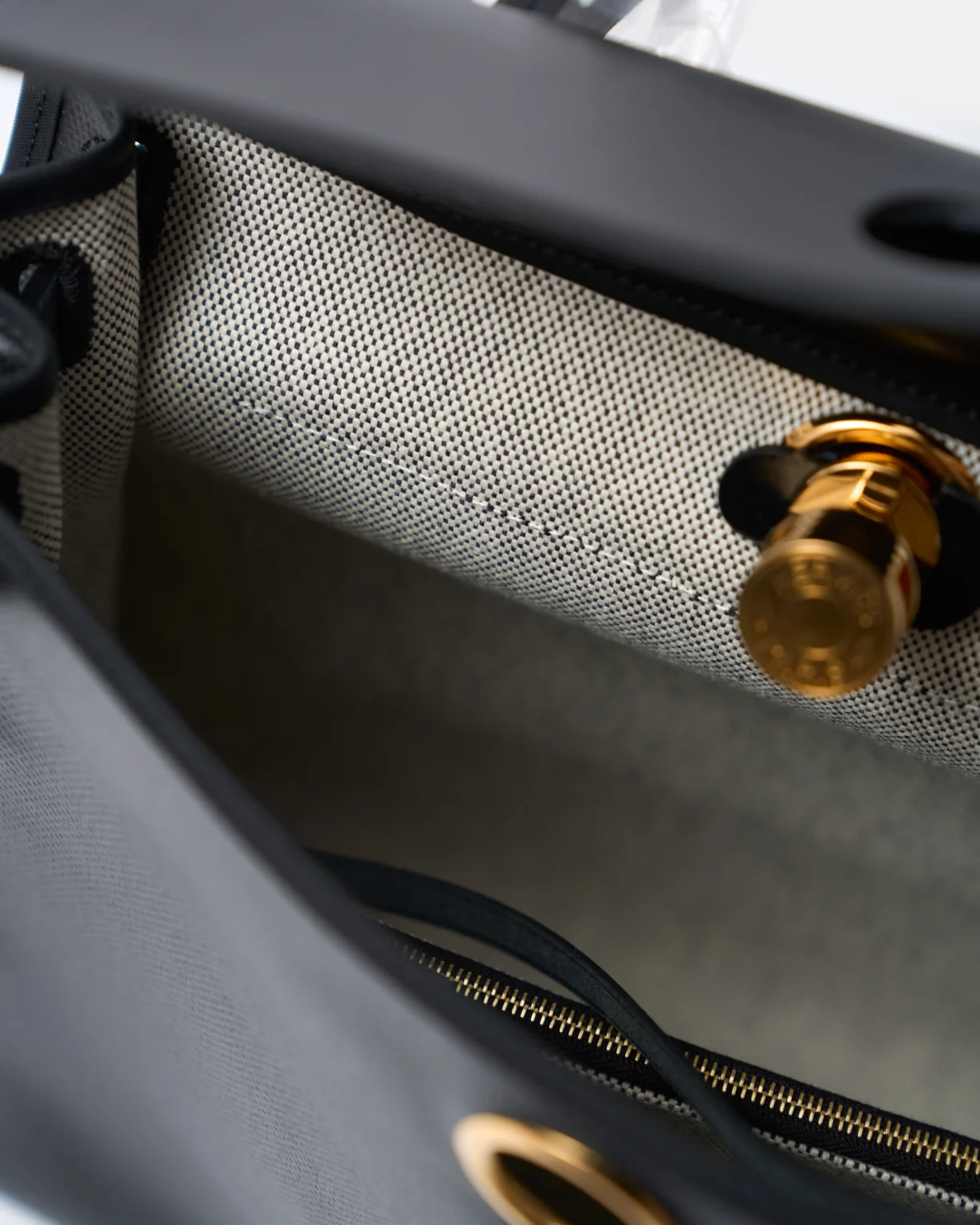 Hermès Herbag 31Black Toile H Berline Vache Hunter GHW