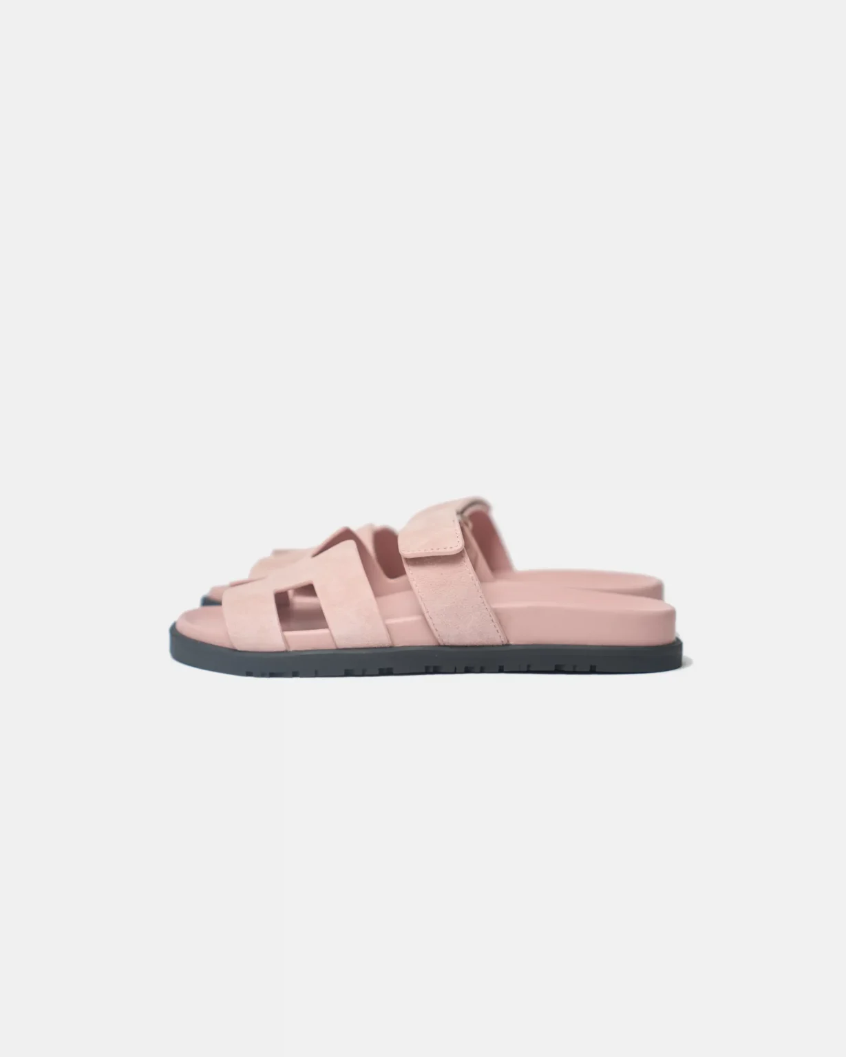 Hermès Chypre Rose Porcelain Suede Sandals (41)