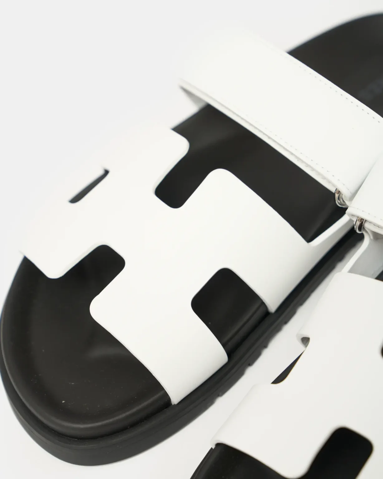 Hermès Chypre White Calfskin Sandals