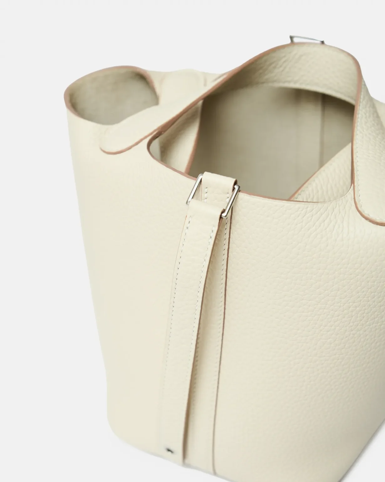 Hermès Picotin 18 Nata Clemence Phw