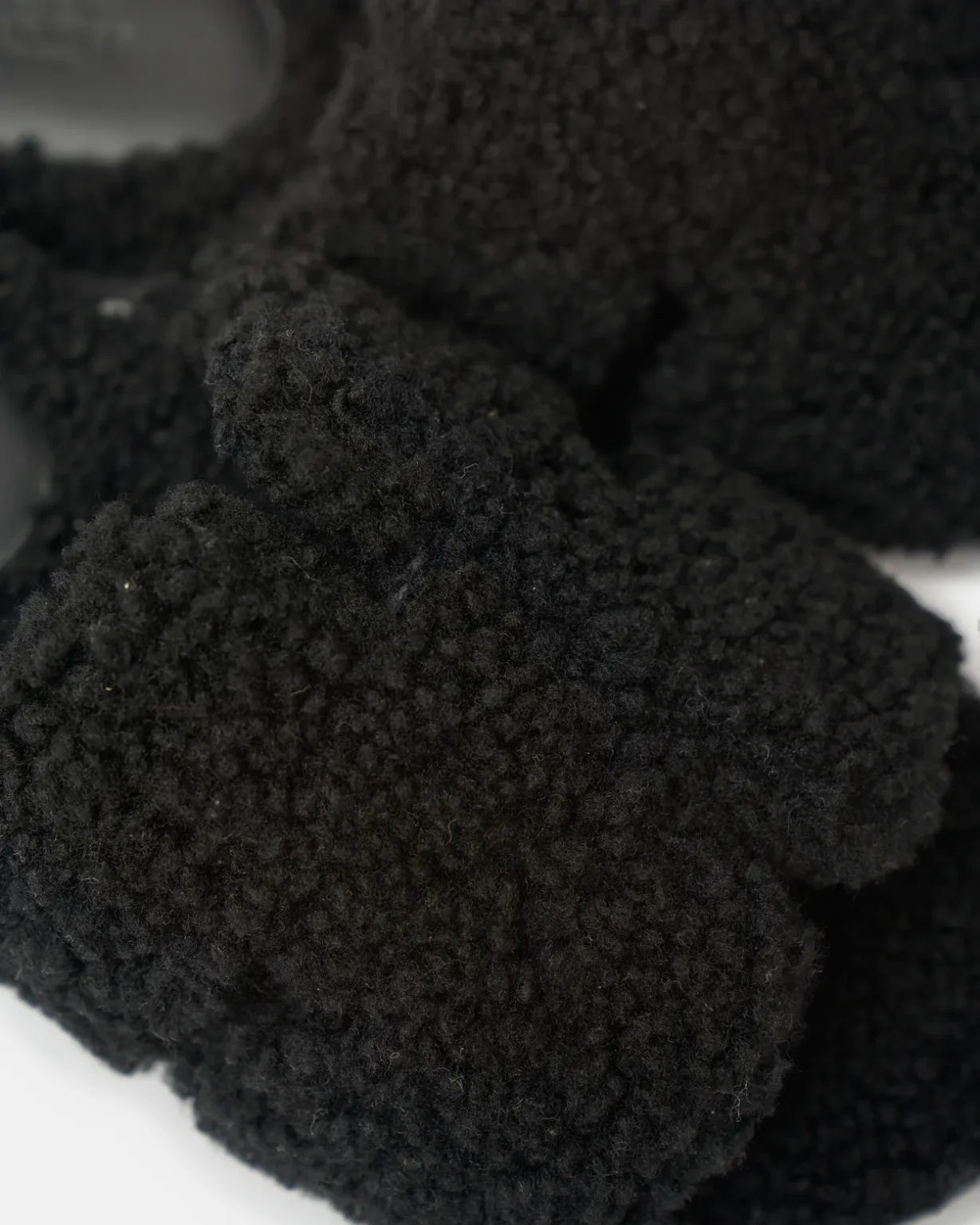 Hermès Peau Lainee Izmir Noir Sandals