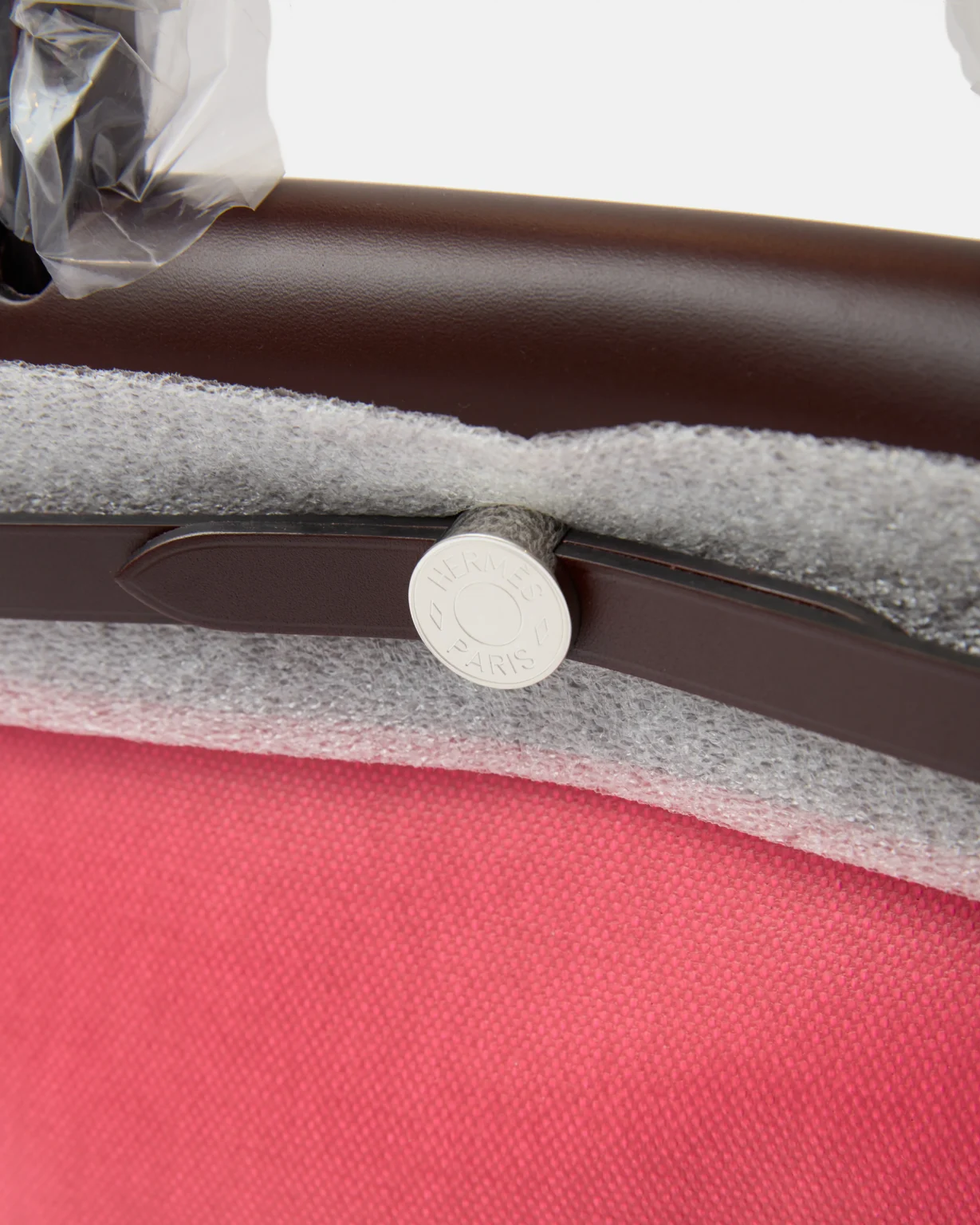 Hermès Herbag 31 Rose Shocking PHW