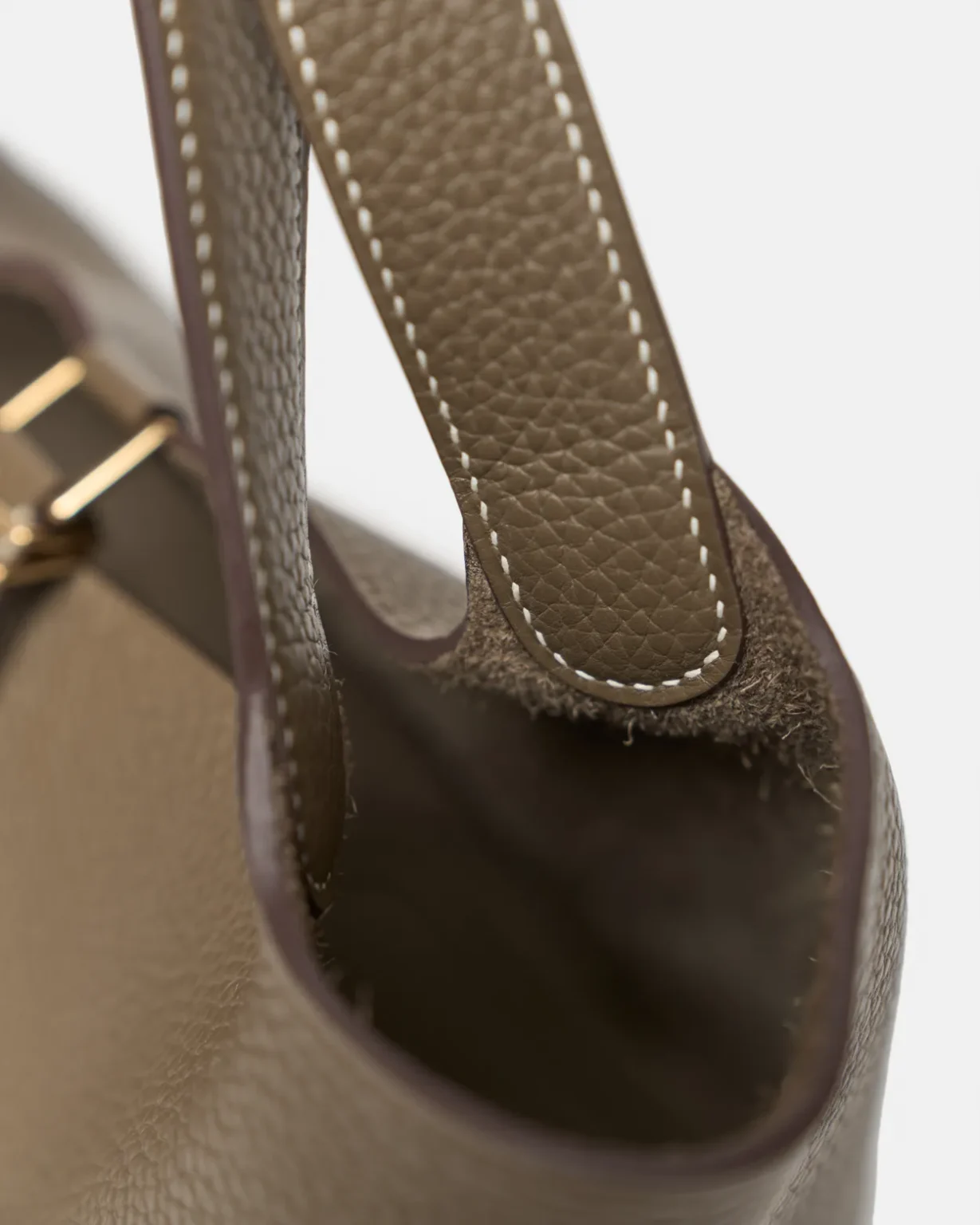 Hermès Picotin 18 Etoupe Clemence GHW